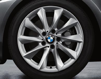 Wheel dimensions: 8Jx18 Tyre size: 225/45R18 95V XL Tyres: Pirelli W240