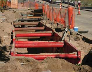 PAL SERIES Lightweight 3 and 4 s The Pro-Tec Equipment Pal Series trench shields, available in 3 and 4 sidewalls, are specifically designed for municipal utility installation/maintenance, water,