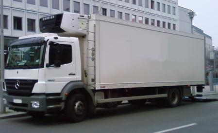 5 tonnes GVW Solo truck 12