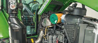 The air filter in the Fendt 500 Vario features a pre-separator for lon filter servie life and is easily aessible for maintenane works.