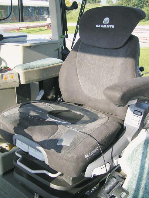 Short description The driver s seat from Grammer is an actively controlled seat.