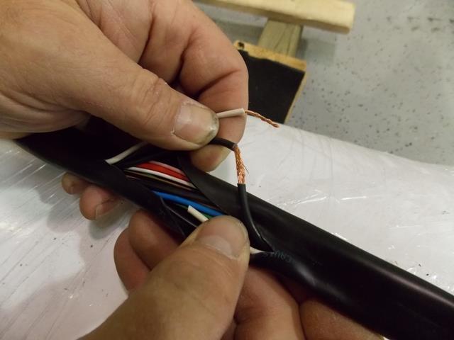 CRITICL PROCESS OPERTION 160) CREFULLY REMOVE PPROXIMTELY 1/2" OF WIRE INSULTION