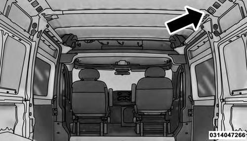 UNDERSTANDING THE FEATURES OF YOUR VEHICLE 99 Leave the Cargo Lamp lens in the center position, and the lamp is turned on and off when the sliding doors or rear doors are opened or closed.