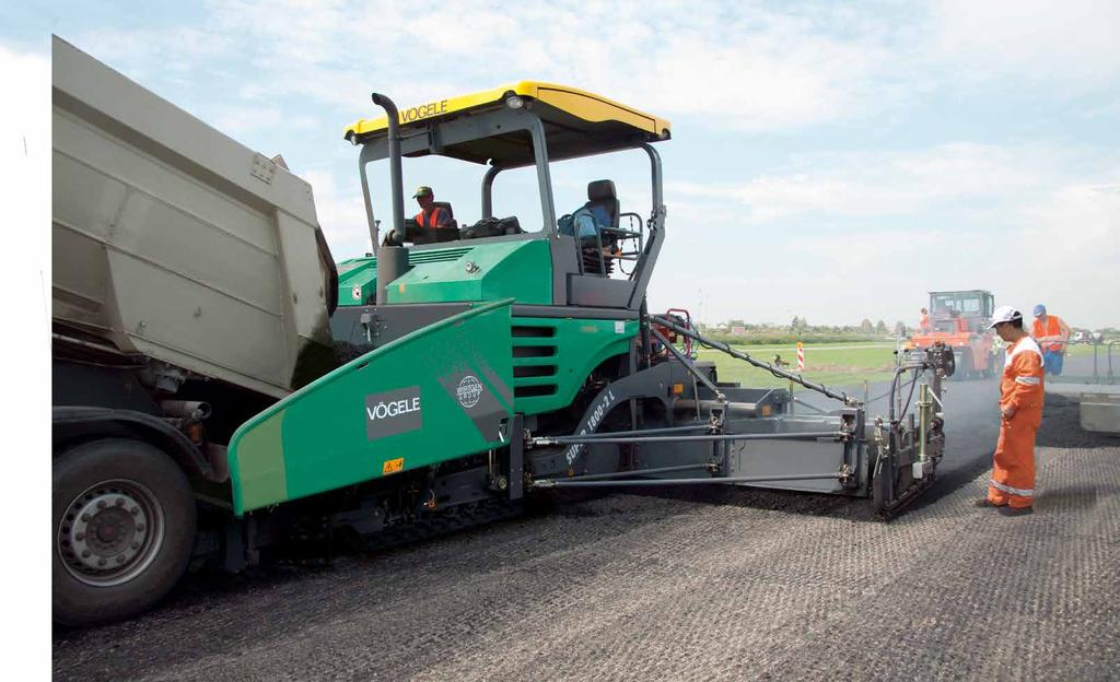 Innovative Tracked Paver The VÖGELE SUPER 1800 class is legendary. No other asphalt With a maximum pave width of 9m and a machine length Installed in the SUPER 1800-2 L is an engine developing 129.