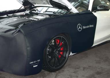 With AMG GT imprint to support the workshop's image. Size: about 157 cm x 66 cm Weight: about 0.