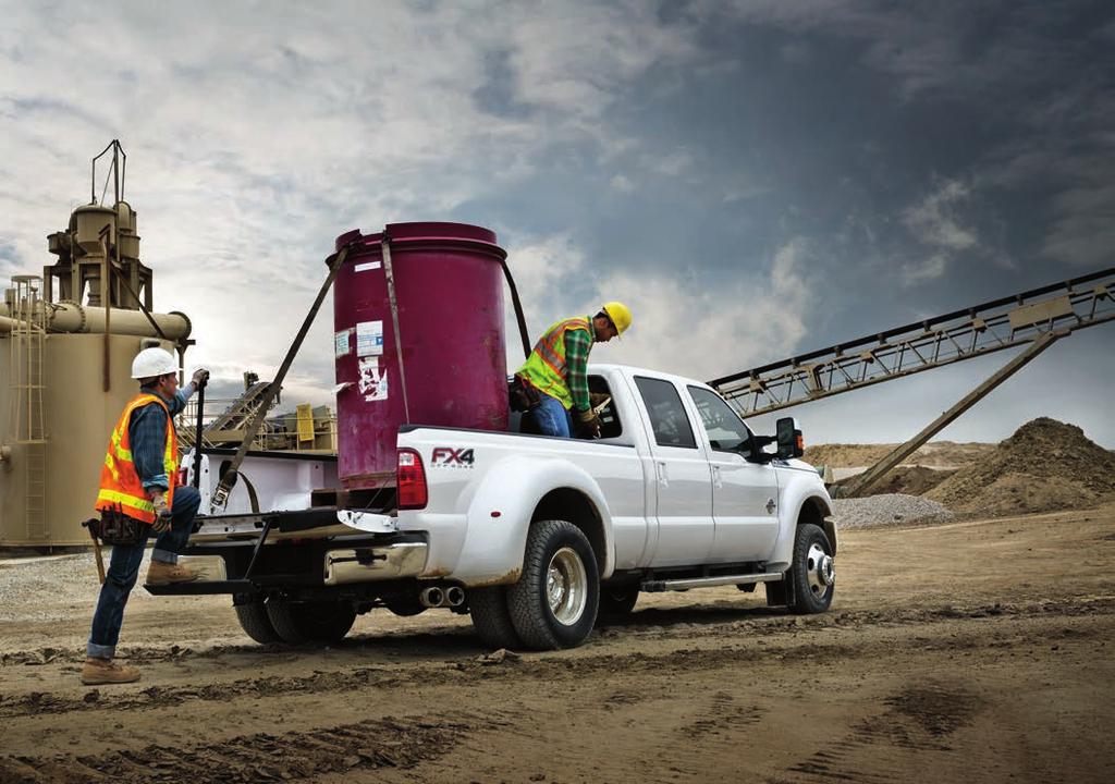 MANAGE YOUR PAYLOADS WITH EASE. With its range of maximum payload capabilities, plus all the right tools for loading, accessing and managing your cargo, Super Duty is built to help you work smarter.