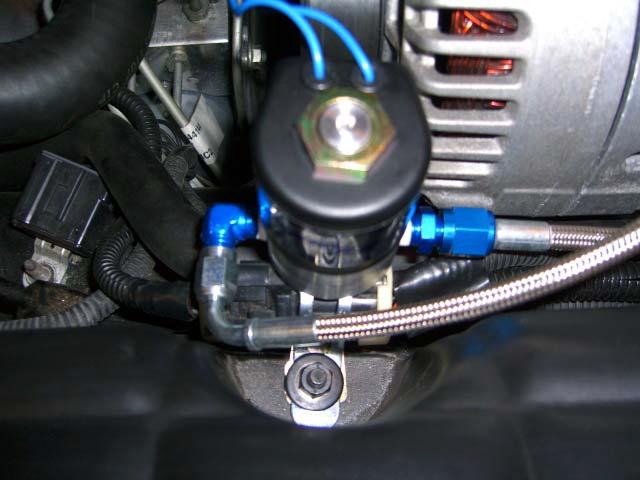CHECK THROTTLE OPERATION BEFORE DRIVING OR STARTING THE CAR. CHECK FOR STICKING OR BINDING! 2.