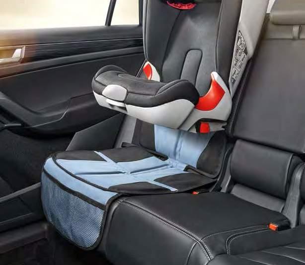 that allow you to transport your child both with and against the direction of travel, depending on their position in the car.