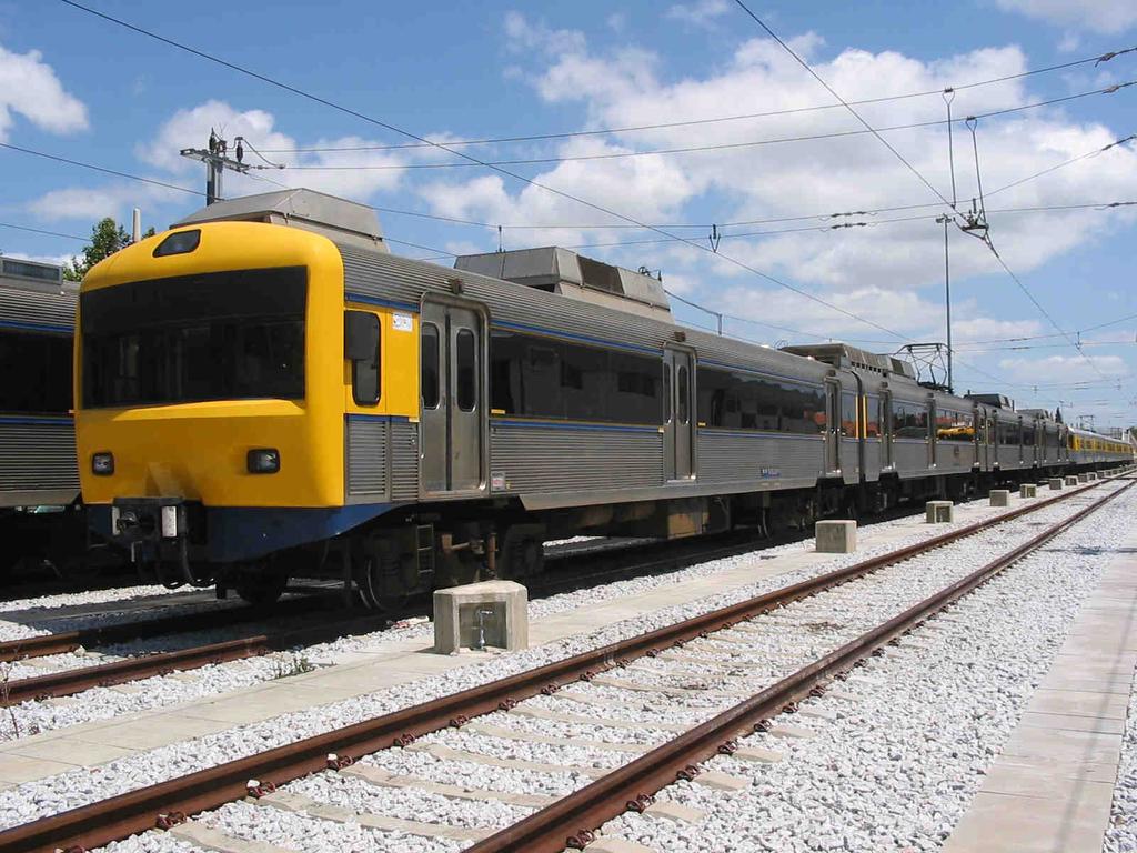 Figure 10 Electric Multiple Unit 3150/3250 Mechanical and Electrical Characteristics The railcar has two different power supplies available: 230 VAC and 96 VDC.