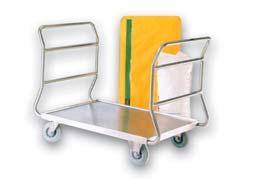 400 ø160 stainless steel bearings 2 fixed wheels and 2 castors REF 111TA5932 Serving trolley with 2 shelves REF 111TA5936 Serving trolley with 3 shelves REF Load area (mm) L x W x H (mm) Capacity