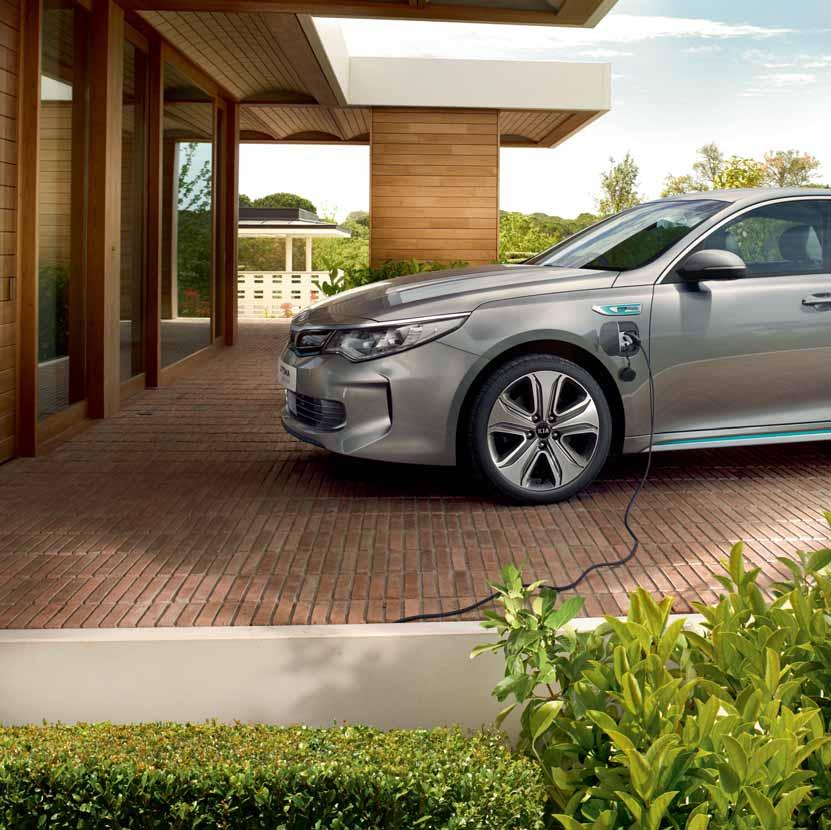 18 Details within this brochure are not intended to be a description of the vehicle but are simply a general overview. For a more detailed description please speak to your Kia dealer.