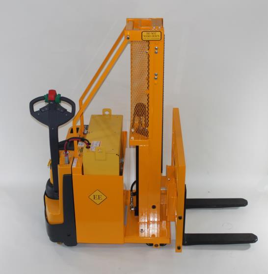 Forks can be adjustable or fixed and can be installed on side shifters or rotators.