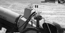 13 STARTING/STOPPING d. Place hydraulic lever on tractor in neutral. e. Shut off engine. 13.