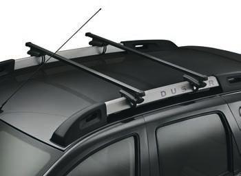 01 02 03 3 Dacia rigid roof locker Increase the loading volume of your vehicle and travel without compromise!