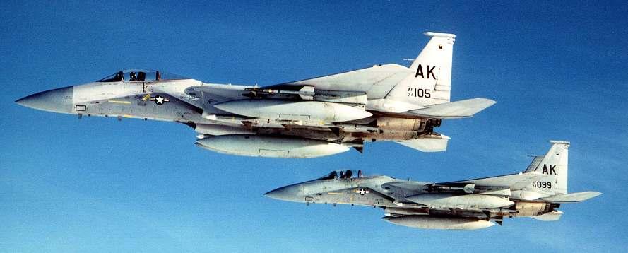 F-15 McDonnell Douglas Eagle span: 42'10", 13.06 m length: 63'9", 19.43 m engines: 2 Pratt & Whitney F100-P-100 max. speed: 1676 mph, 2698 km/h (Source: USAF, via 10af.