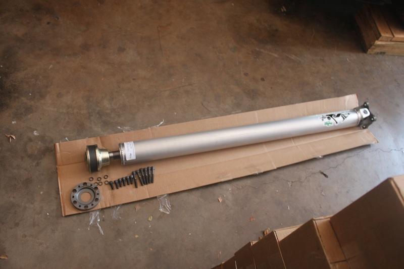 The Driveshaft Shop One Piece Aluminum Driveshaft Install for 2011-14 GT/BOSS Tools and Equipment needed: Install time: approximately 2-3 hours Ratcheting socket wrench socket extensions 1/2 drive