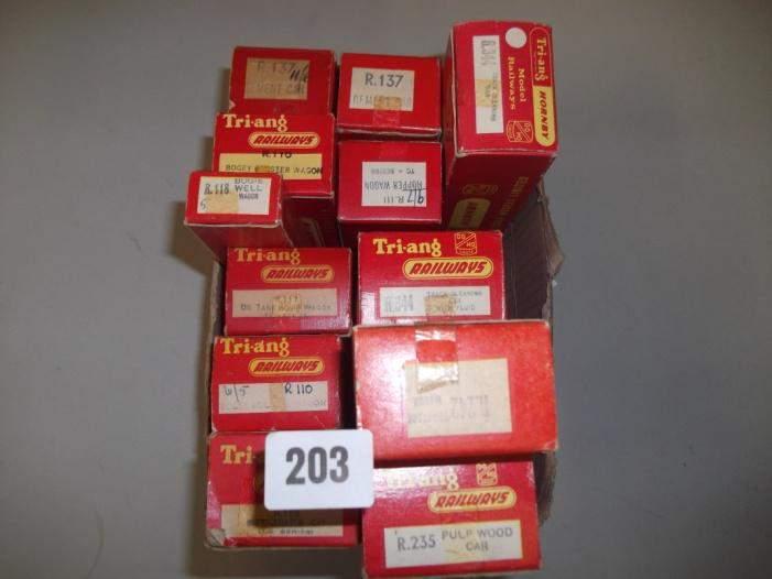 12 boxed wagon - old original & assortment 203 Triang
