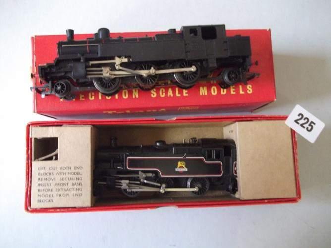 in good boxed - condition (runs), R653 2-6-2T Continental