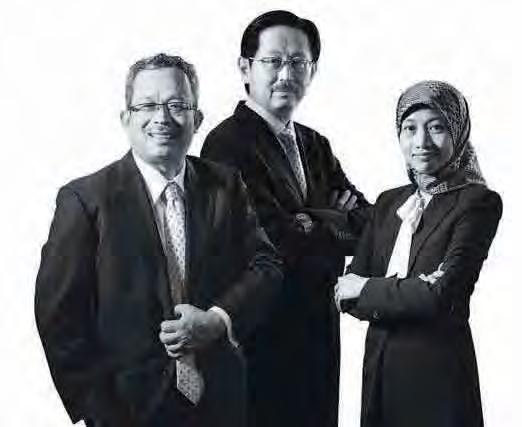 88 TENAGA NASIONAL BERHAD (200866-W) Profile of Directors Leadership Dato Abd Manaf bin Hashim (56 years of age Malaysian) Independent Non-Executive Director OND (Engineering), Cambridgeshire College