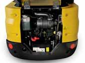 Easy maintenance at ground level thanks to 360 all-round service access: large opening, hinged rear engine