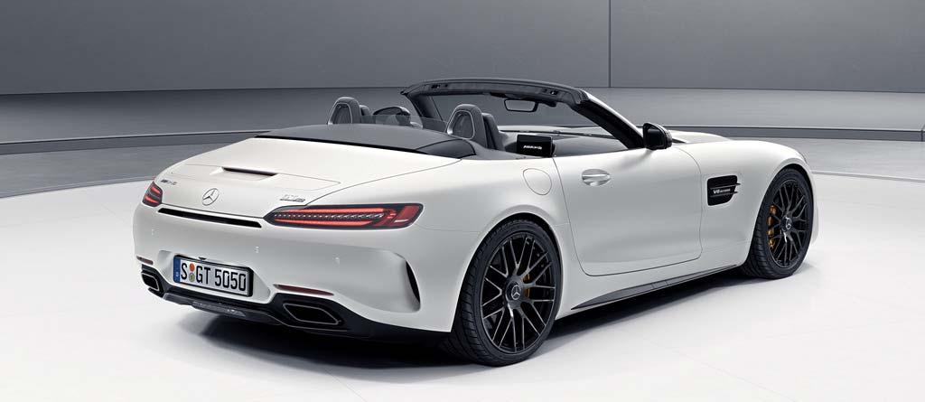 AMG GT C Roadster - Edition 50 With the Edition 50 of Mercedes-AMG GT C, AMG is celebrating its 50th anniversary.