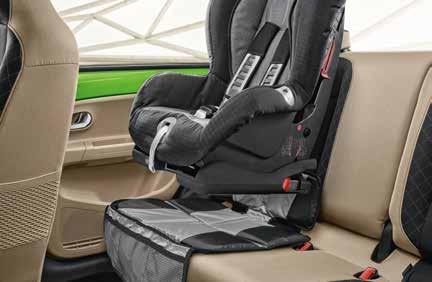 Kidfix II XP child seat 4-point seat belt (000 019 906L) Practical and variable The intelligent design of these child seats allows the child to