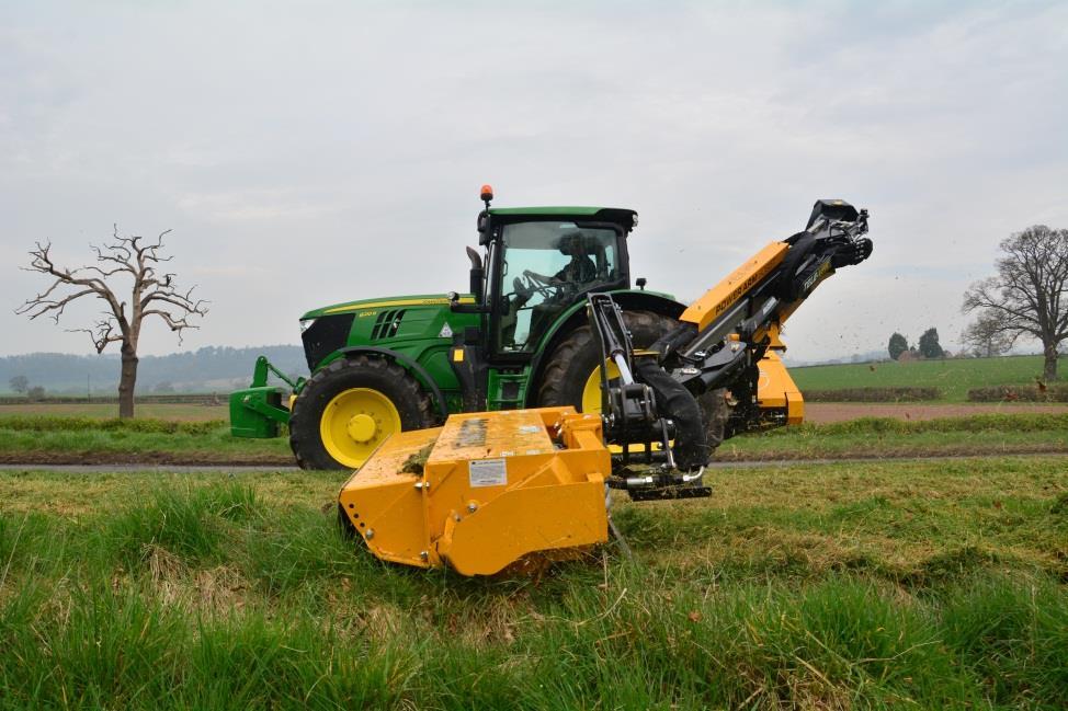 TELE-VFR (Telescopic-Variable Forward Reach) is designed to aid visibility from all types of cab and makes cutting around obstacles much easier, too.