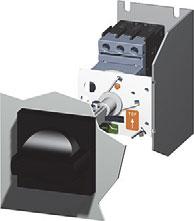 When the cabinet door with motor starter protector is closed, the operating mechanism is coupled.