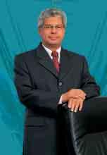 Aged 54, Malaysian. Tan Sri Ahmad Fuzi bin Haji Abdul Razak was appointed to the Board on 15 April 2002.