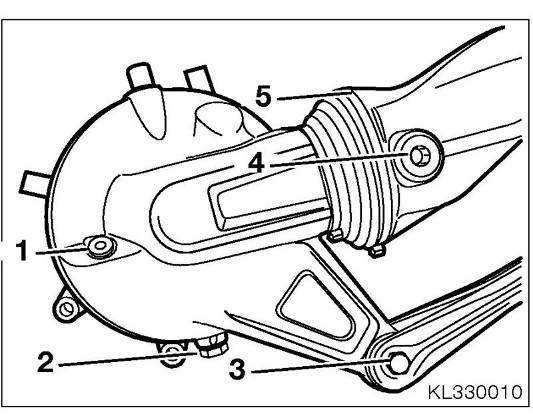 1. Loosen the reaction link(3) with a 16mm wrench and 16mm socket. 2. Release the clamping strap(5) on the flexible boot with a flat screwdriver. 3.