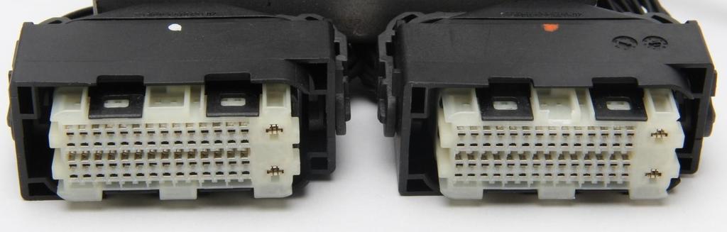 7. The BMW connector ends of the Dinan interrupt sections are the same except for the color code.