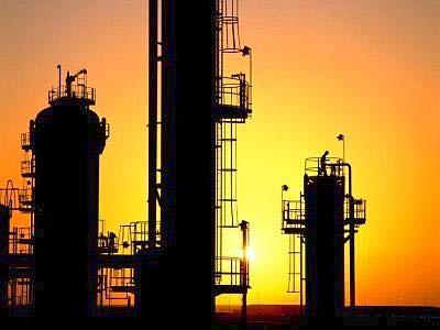 Expected impact on refining industry What can the refining industry do to cope with this change? 1. Process ultra low sulphur crude (eg.