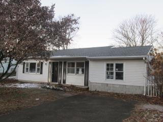 $130,000 122 Edwards Rd, Cheshire, CT 06410 45 Tanglewood Driv,