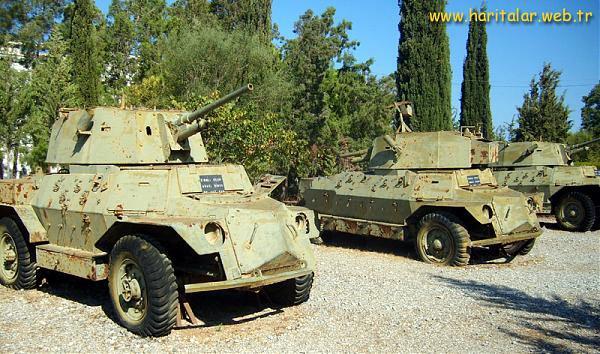 com/ Marmon-Herrington Armoured Car Mk IV