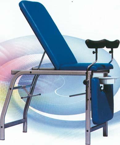 GYNAECOLOGICAL AND DELIVERY BEDS Standard leg holders Quality leg holders 27503 Size: 180x55xh 80 cm Seat size: 55x55 cm Delivered in kit form.