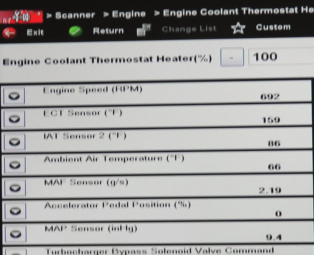 Screen captures: Paul Weissler At Ford, a typical precondition for the thermostat monitor is that the start-up air temperature (as measured from the intake air temperature sensor) must be between 20