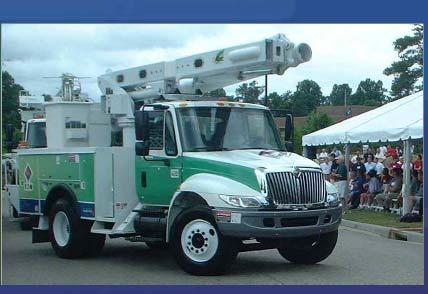 Hybrid Electric Utility Truck International-Eaton Class 6-7 24,000-33,000 GVW Engine DT466, 225 hp Automated