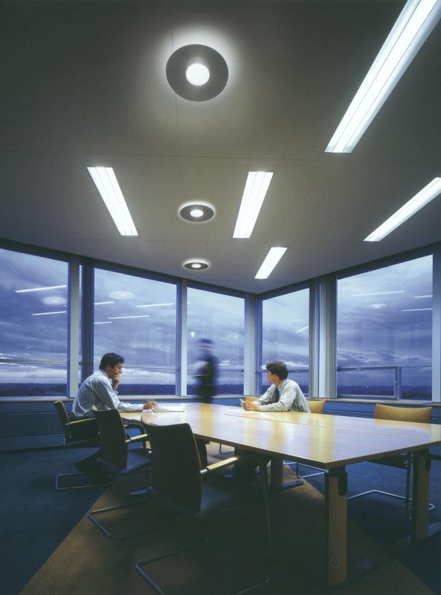Type Features TBS528 Energy efficient: Sereno TBS528 recessed luminaires with micro optic technology use up to In-fill panel Installation Sereno TBS528 Perforated (IPP), Closed (IPC) Mounting: