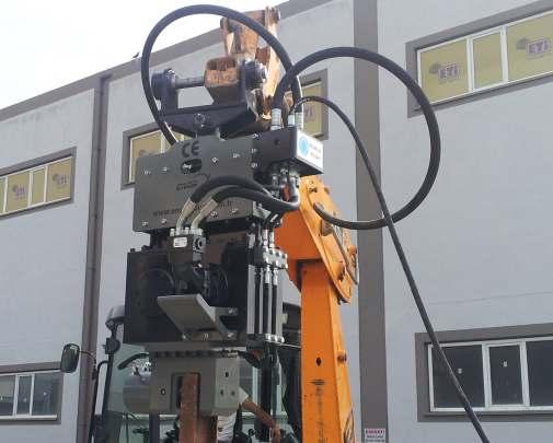 ESF 4B Excavator Mounted Hydraulic Vibratory Hammer ESF4 model vibro hammer is attached to 18/20 tons class excavators.