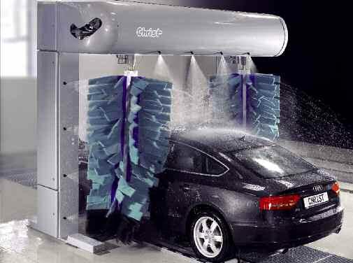 MAIN WASH ZONE Contour technology wash components Contour technology washes vehicles gently and thoroughly.