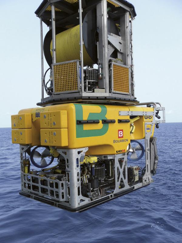 RELIABLE, EFFICIENT AND INNOVATIVE A series of 10 multipurpose supply vessels focused on providing the highest quality of service to the client First large series of DP3 vessels dedicated to subsea