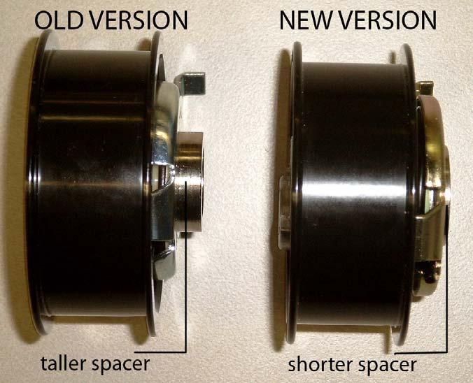In Fig. 2 you can see that the new tensioner also has a shorter spacer. However, the distance between the engine block and the pulley remains the same. Fig. 2 Guidelines for installation of the new tensioner Before replacing the timing belt and tensioner, following points should be respected: 1.