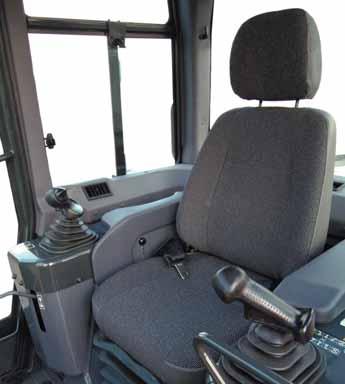 extended component life Superior blade visibility The slim engine bonnet and well-located operator seat provide excellent blade visibility.