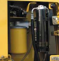 Centralised service station To assure convenient maintenance, all hydraulic and lubrication oil fi lters have been centralised to make access to all service points safe and easy.