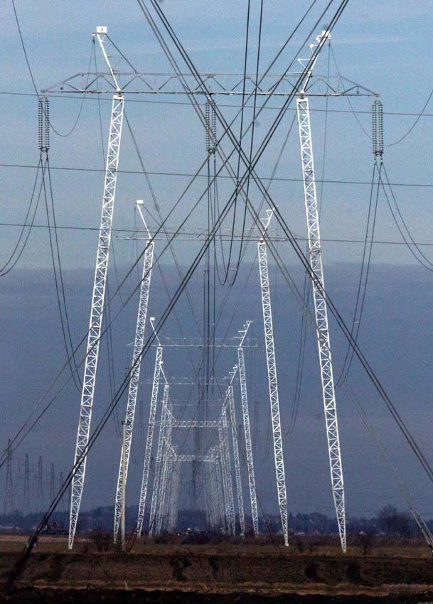 Serbian Electric Transmission System - power flow - Electricity transmission in 2007: Input: 47,884 GWh Output : 46,597 GWh Losses: