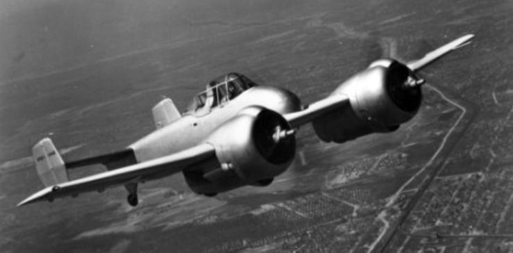 F5F Grumman G-34 Skyrocket span: 42', 12.80 m length: 28'9", 8.76 m engines: 2 Wright XR-1820-40/42 max.