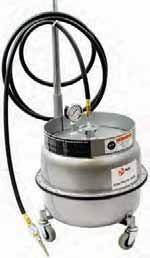 2 gallon fluid reservoir Integrated manual pump, pressure gauge and pressure relief valve 5 ft.