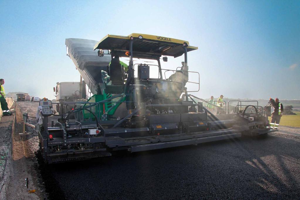 Screeds to Meet all Needs Given its enormous tractive effort and high laydown rate, the SUPER 2100-3 is the ideal machine for paving in large widths.