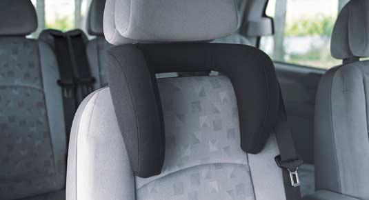 Can be attached using the Isofix system or with the vehicle s three-point seat belts. Integral transponder for Automatic Child Seat Recognition (ACSR). Order no.