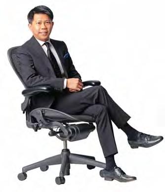 Dato Ng graduated with a Bachelor of Commerce degree from the University of Western Australia in 1971.